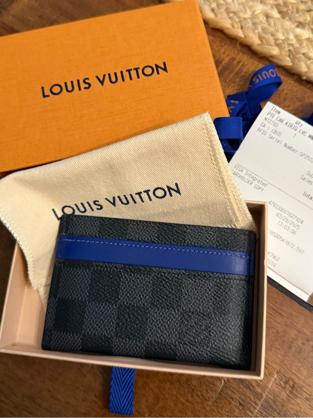 💯% Authentic Louis Vuitton Men’s Double Card Holder in Damier Graphite and Blue